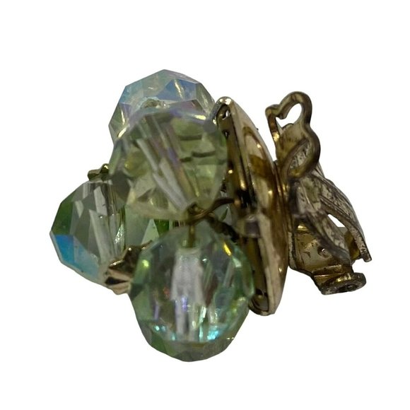 Vintage Gorgeous Lime Green Hand Made Wire Beaded Clip on Earrings signed Japan - Picture 5 of 5